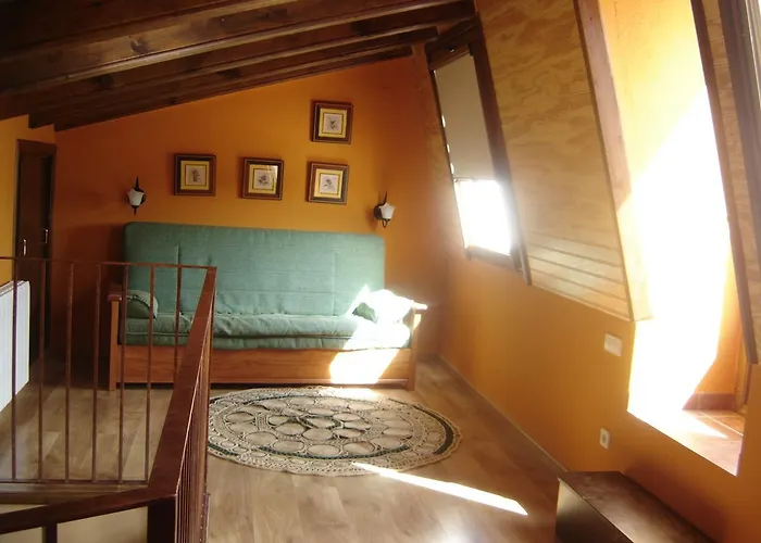 Casa Laure Y Mª Jose